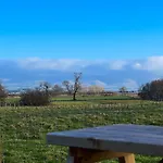 Vale Lodge, Yanwath, Modern With Hot Tub And 10 Minute Drive To Ullswater Tirril