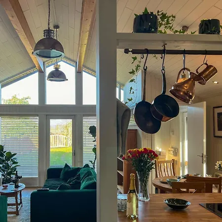 Vale Lodge, Yanwath, Modern With Hot Tub And 10 Minute Drive To Ullswater Дом отдыха *