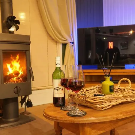 Vale Lodge, Yanwath, Modern With Hot Tub, Dog Friendly And 10 Minute Drive To Ullswater Дом отдыха