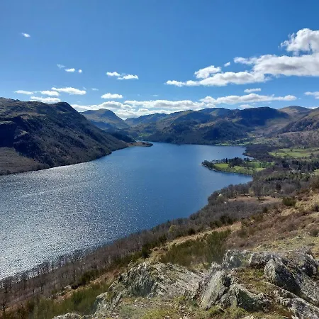 Vale Lodge, Yanwath, Modern With Hot Tub And 10 Minute Drive To Ullswater Nyaraló *